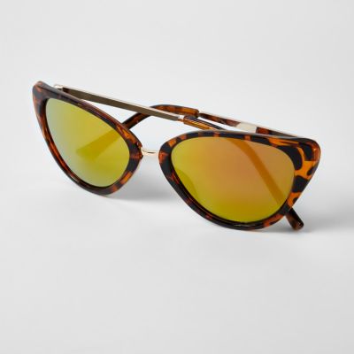 Girls brown tortoiseshell cat eye sunglasses